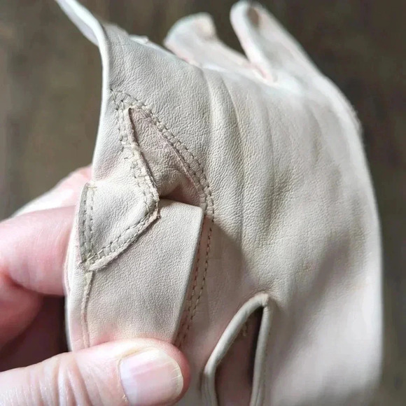 1920's Leather Formal  Gloves - Picture 4 of 12